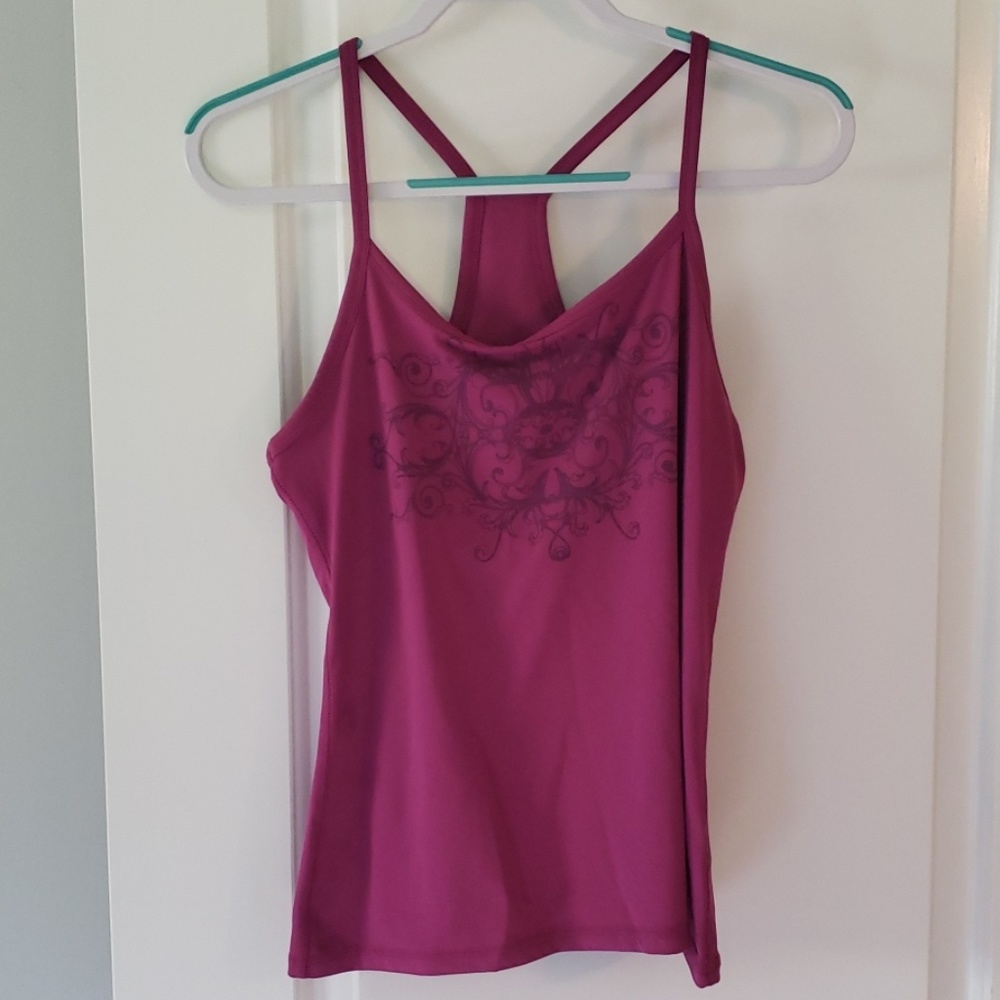 Tek Geat yoga tank